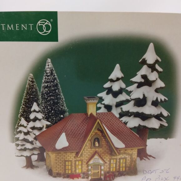 Dept 56 Apple Valley School New England Village #56172 1996-2008 - Picture 2 of 15
